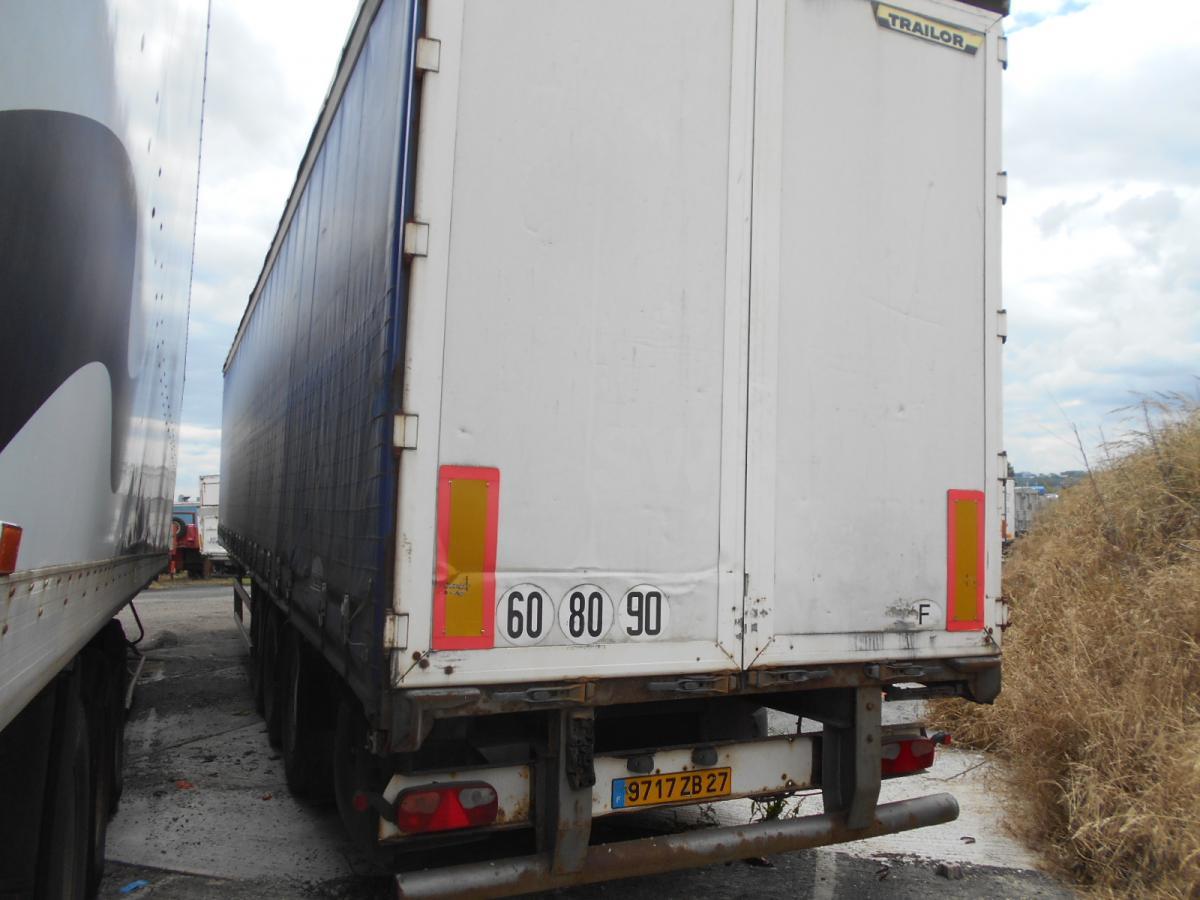 Curtainsider semi-trailer Trailor