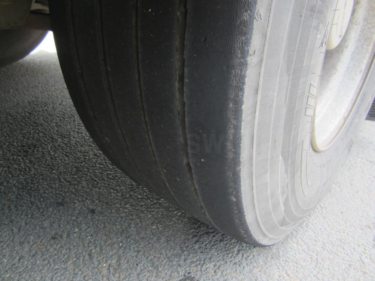 Curtainsider semi-trailer Trailor