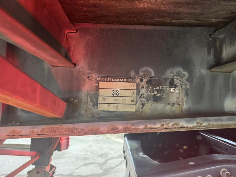 Dropside/ Flatbed semi-trailer Fruehauf