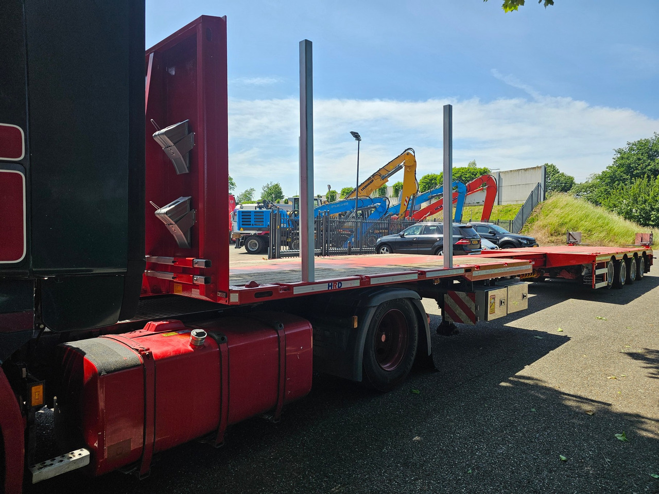 Dropside/ Flatbed semi-trailer HRD SPTM4N Mega Telesopic