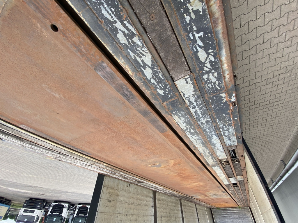 Dropside/ Flatbed semi-trailer KWB / Bree Rollkranauflieger