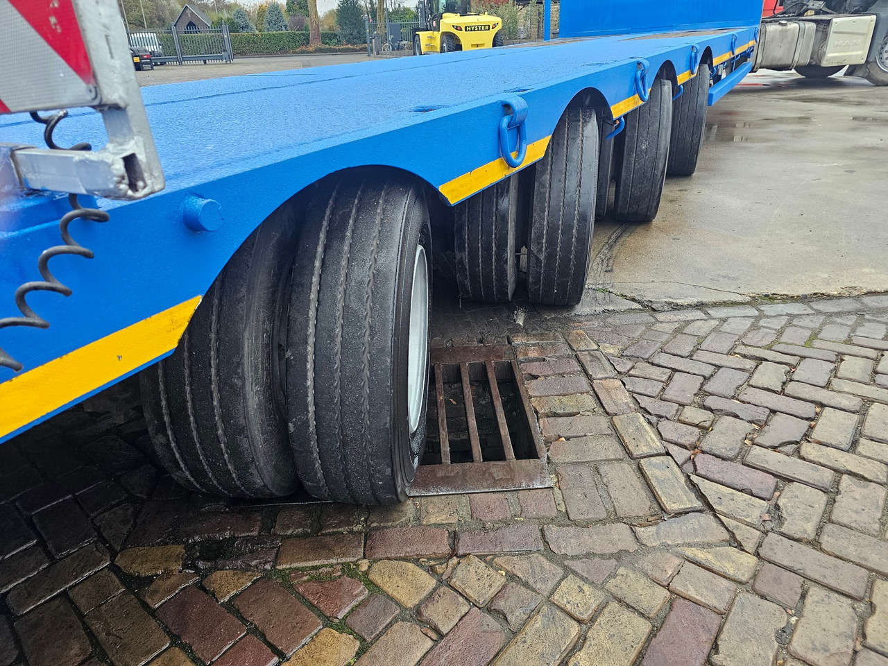 Dropside/ Flatbed semi-trailer Nooteboom MCO-58-04V Telescopic