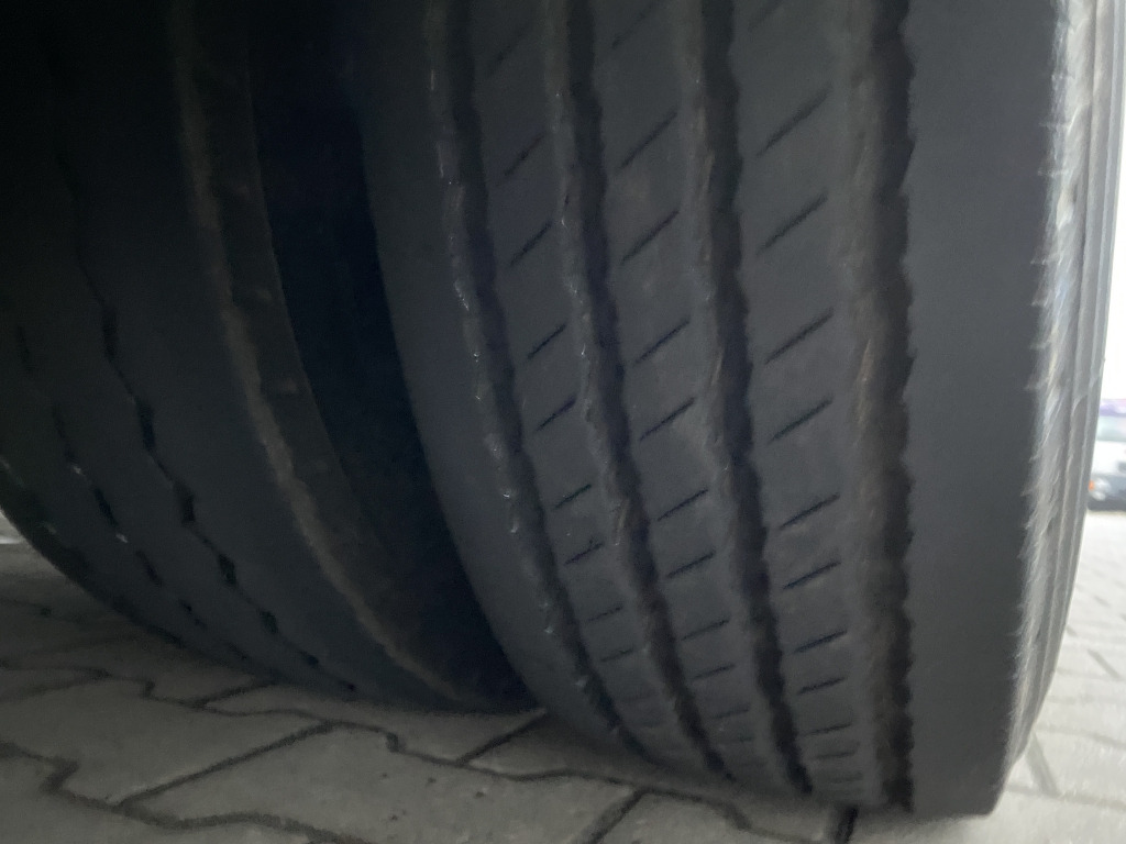 Dropside/ Flatbed semi-trailer Wilken