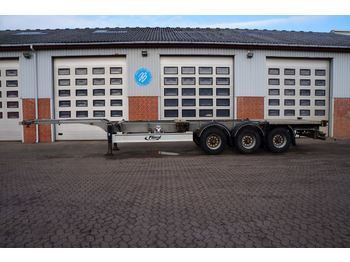 Container transporter/ Swap body semi-trailer Fliegl Container: picture 1