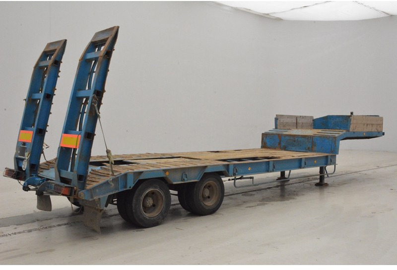 Low loader semi-trailer Fruehauf Low bed trailer: picture 9