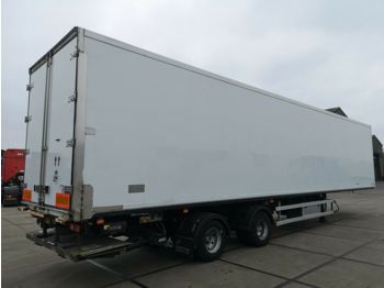 Closed box semi-trailer Fruehauf ONCRS 32-220 A / ISOLATED BOX | PALFING: picture 1