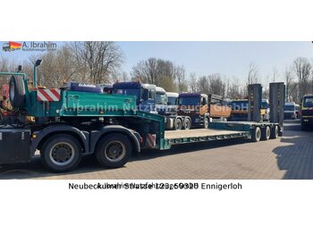 Low loader semi-trailer for transportation of heavy machinery Goldhofer STZ TL 3-30/80  STZ-TL 3-32 80,Tiefbett absenkbar: picture 1