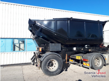 Tipper semi-trailer