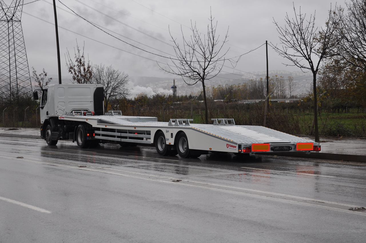 New Autotransporter semi-trailer KALEPAR KLP 228V3 Bus-Caravan-Car Transporter: picture 9