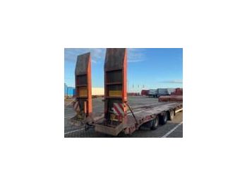 Low loader semi-trailer KELBERG: picture 1