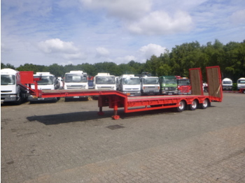 Low loader semi-trailer King 3-axle semi-lowbed trailer + ramps: picture 1