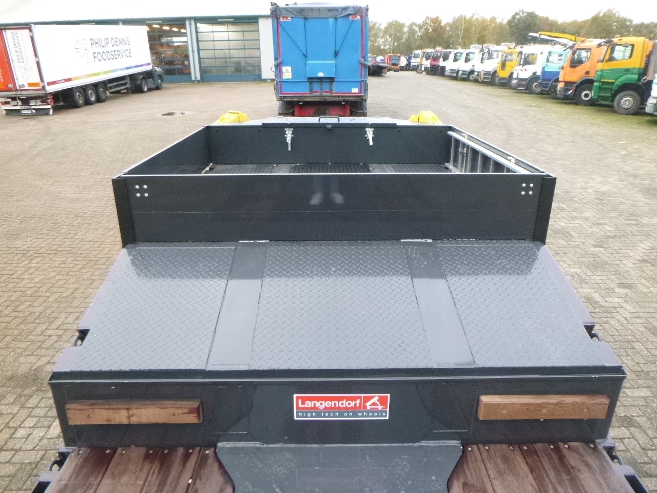 New Low loader semi-trailer Langendorf 3-axle semi-lowbed trailer 48T ext. 13.5 m + ramps: picture 13