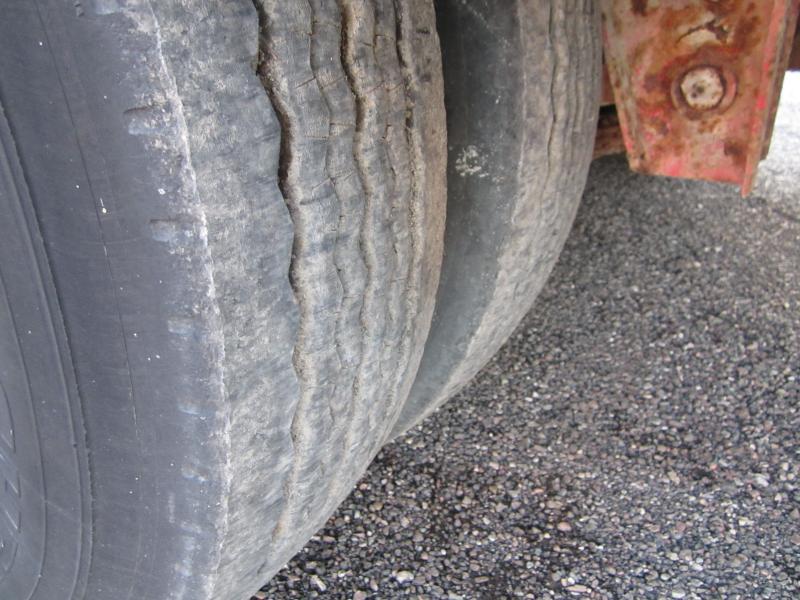 Low loader semi-trailer Actm