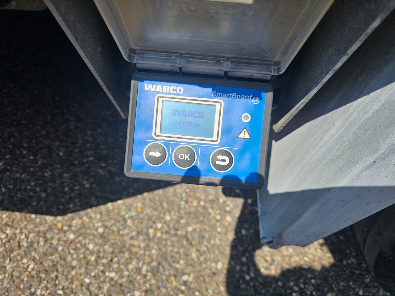 Low loader semi-trailer Humbauer HTS 30