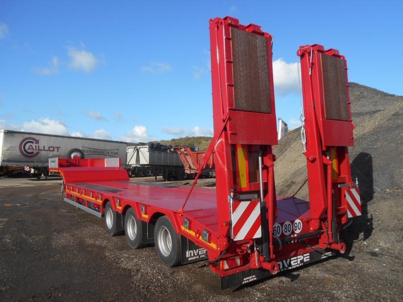 Low loader semi-trailer Invepe