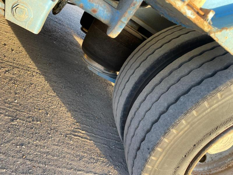 Low loader semi-trailer Kaiser