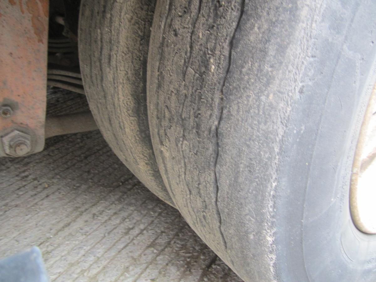 Low loader semi-trailer Kaiser