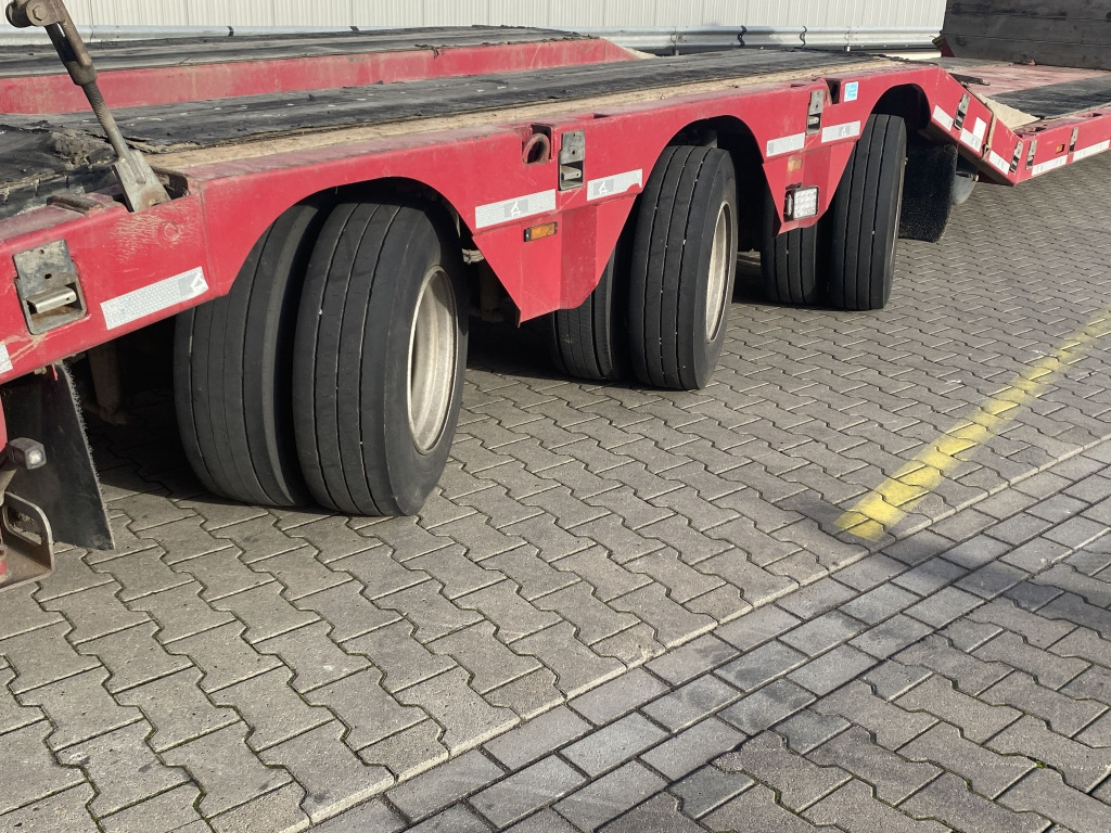 Low loader semi-trailer Langendorf
