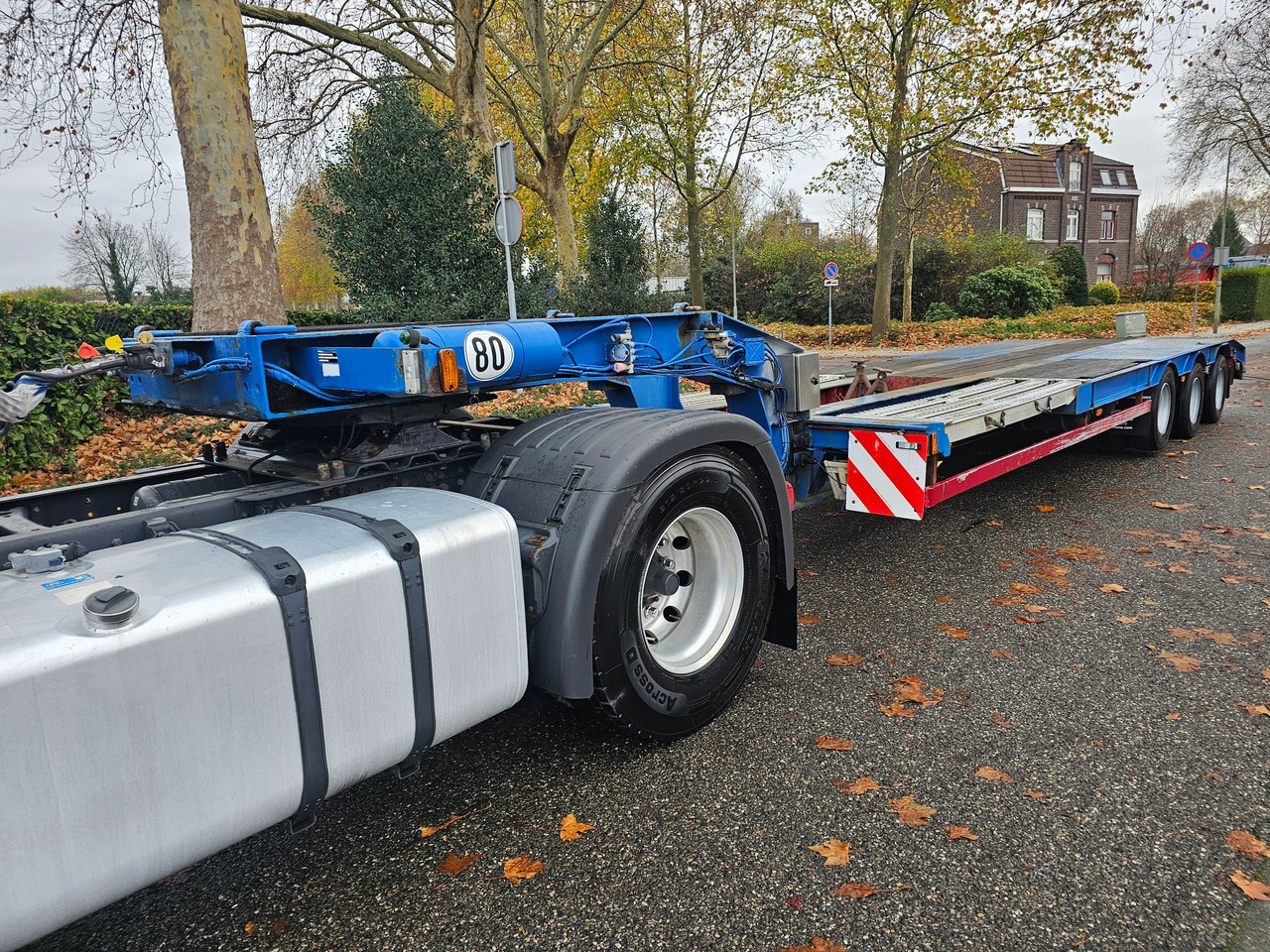 Low loader semi-trailer Langendorf ATUE 30/34