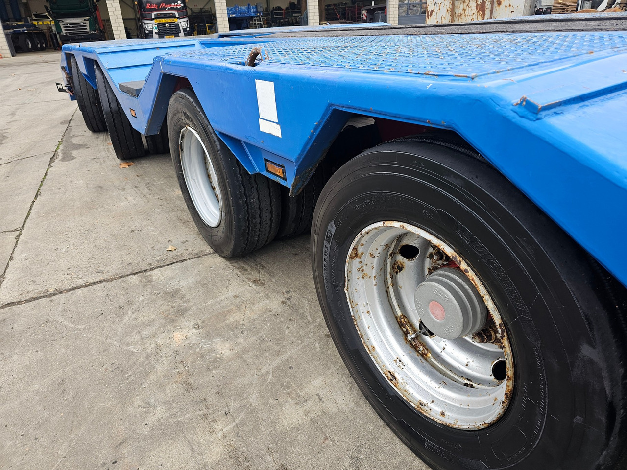 Low loader semi-trailer Langendorf SATUE 40-48