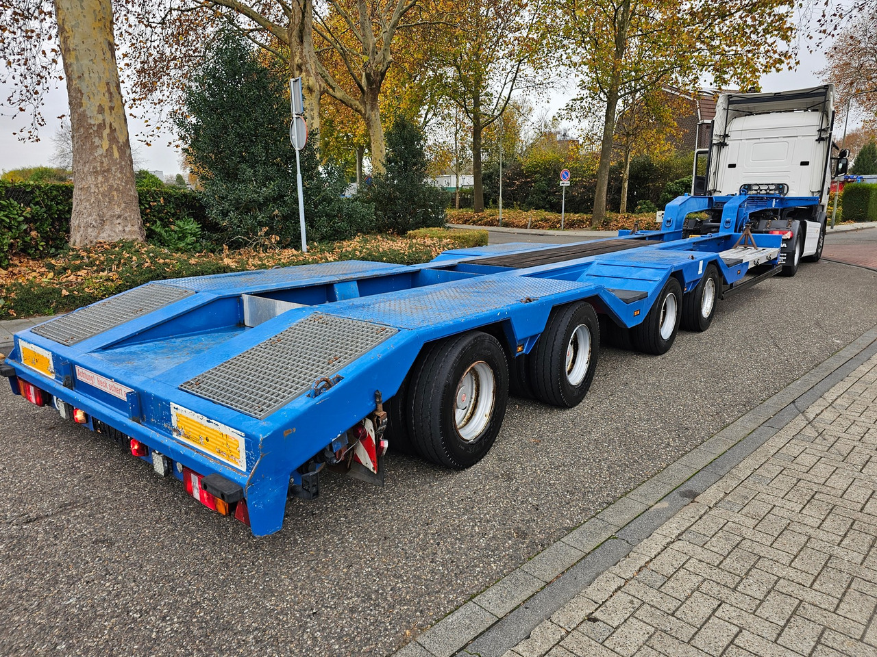 Low loader semi-trailer Langendorf SATUE 40-48