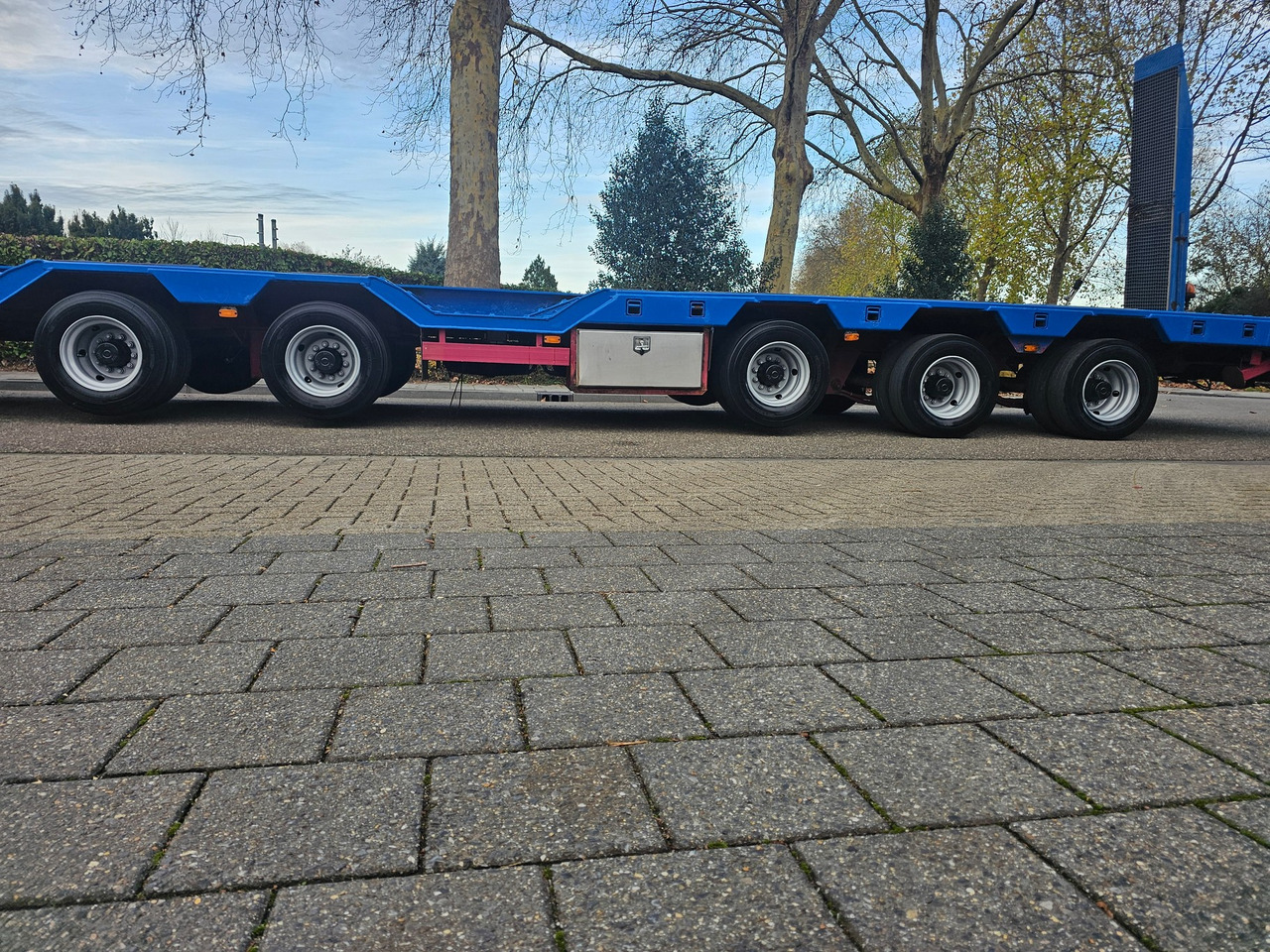 Low loader semi-trailer Langendorf SATUE 50/52