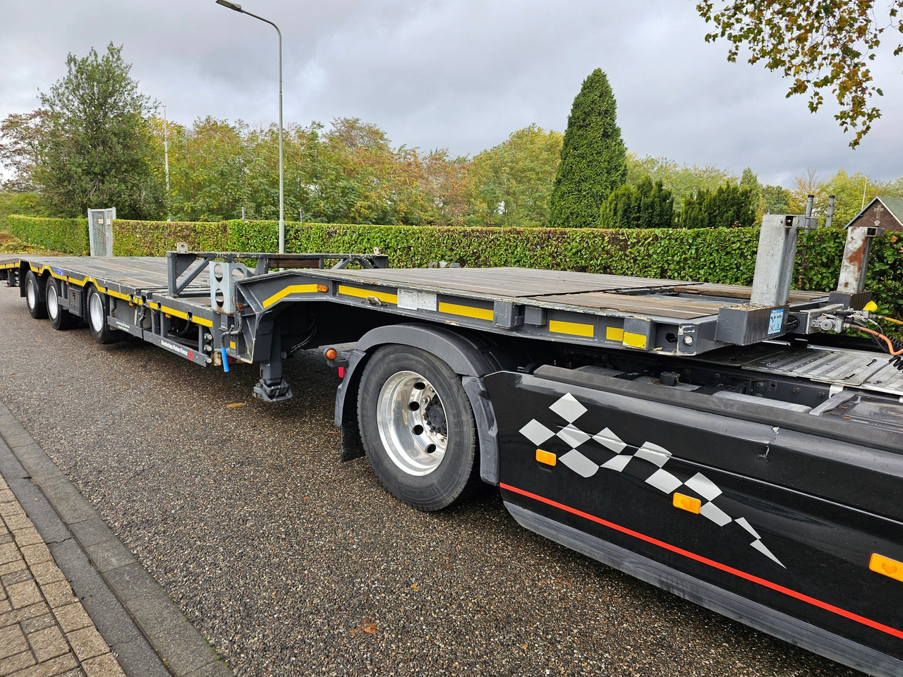Low loader semi-trailer Meusburger MTS-3