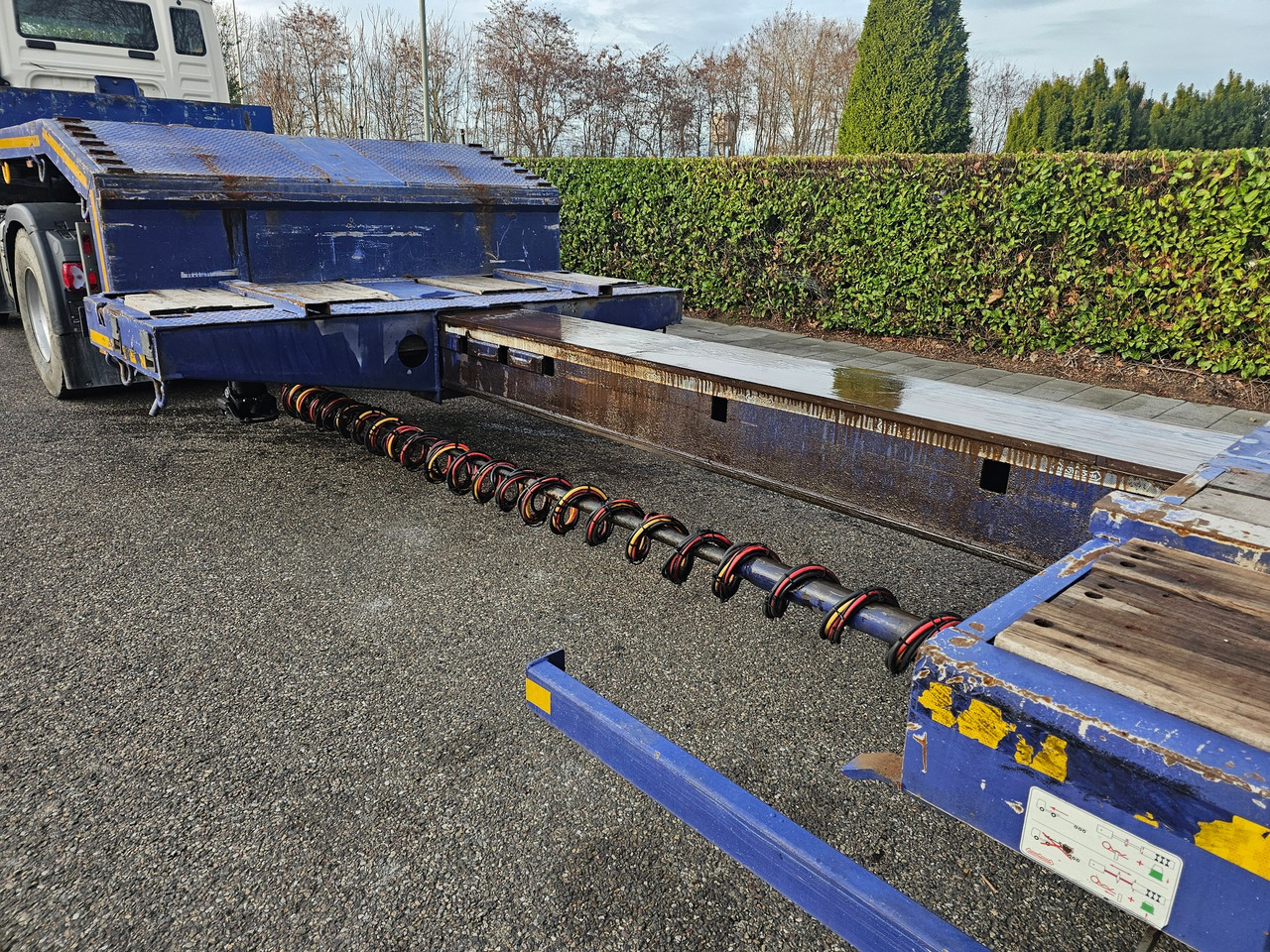 Low loader semi-trailer Nooteboom OSD-73-04V Telescopic