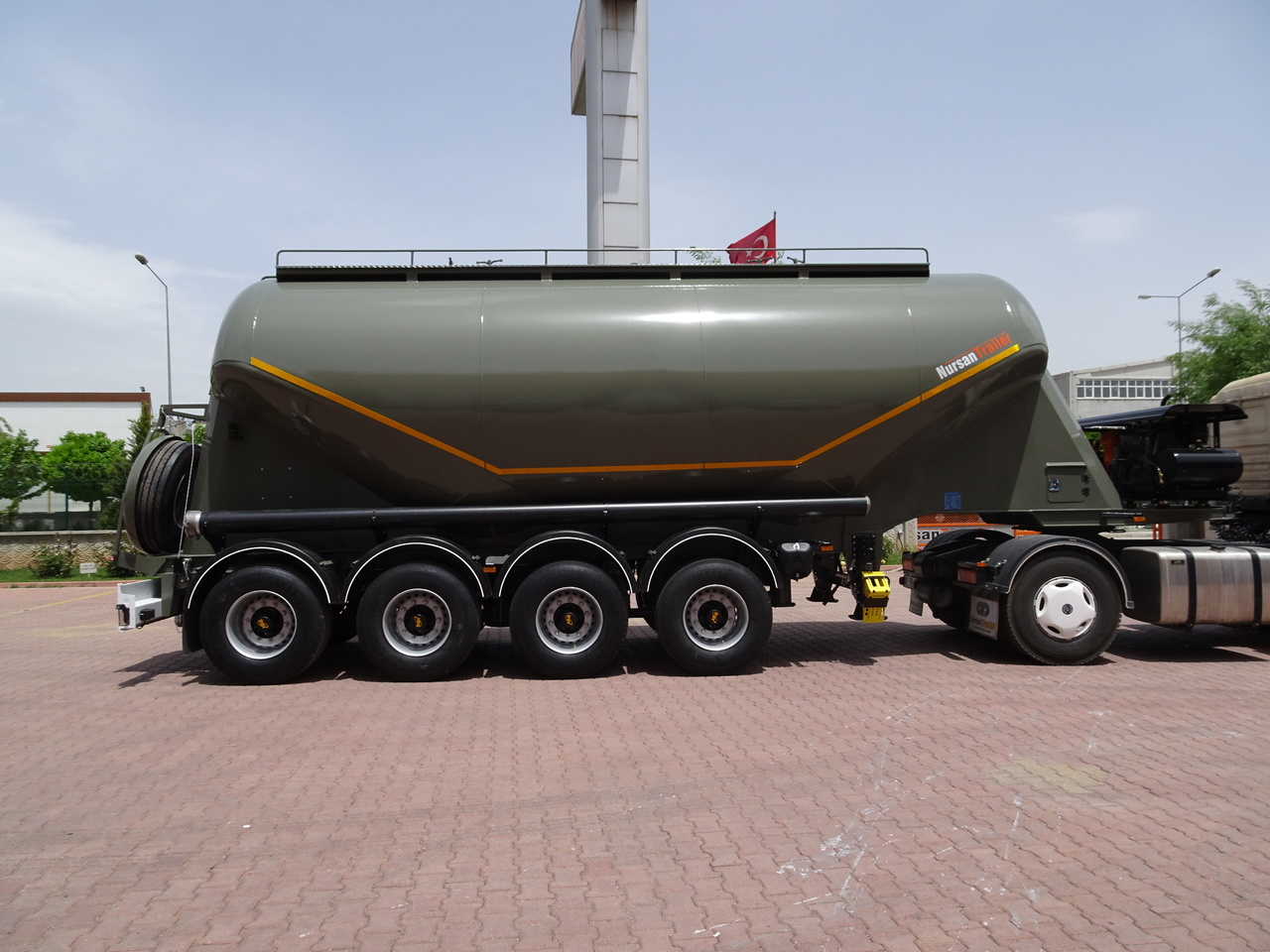 New Silo semi-trailer for transportation of cement NURSAN Steel W Type Silo: picture 9