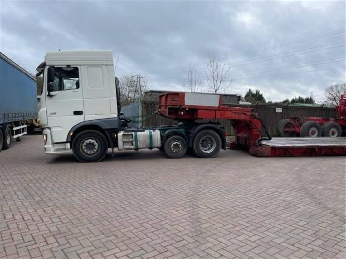 Low loader semi-trailer Nooteboom 3 steering axles lowbed trailer EURO-60-03 / 77 t: picture 3