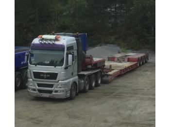Low loader semi-trailer Nooteboom Euro 88-04: picture 1