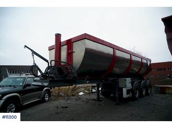 Semi-trailer for transportation of bitumen Nor Slep Asphalt semi with asphalt canopy: picture 1