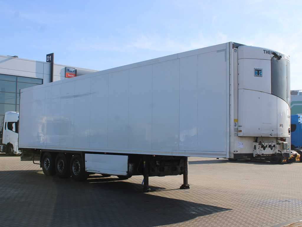 Refrigerator semi-trailer Krone SD, LIFTING AXLE,DOUBLE CHAMBER,THERMO KING SLXe