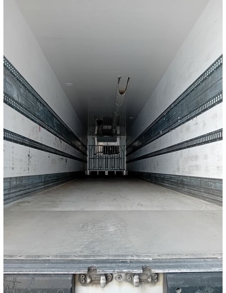 Refrigerator semi-trailer LAMBERET
