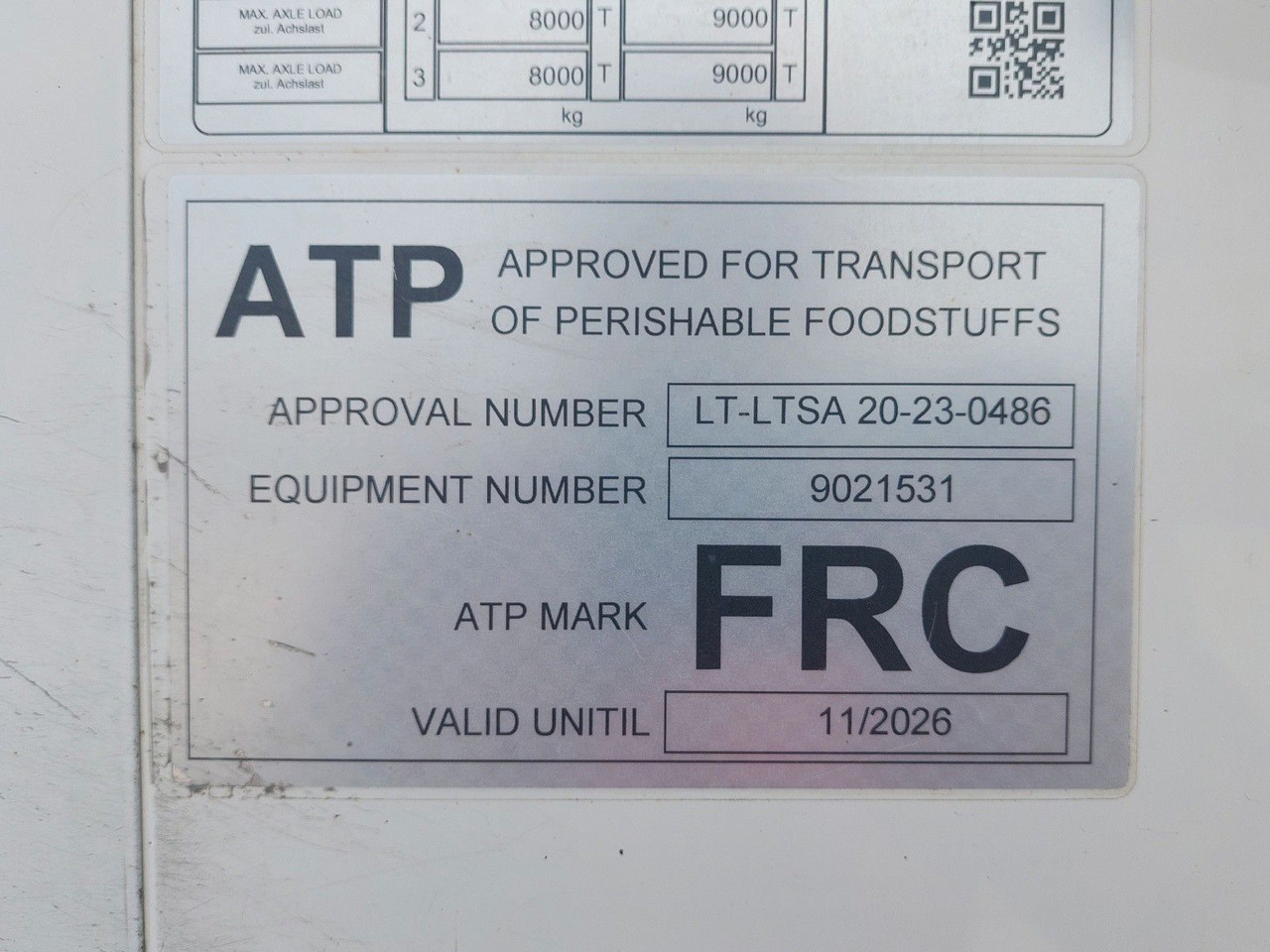 Refrigerator semi-trailer Schmitz Cargobull SKO24 ThermoKing SLXi 300 - 3 Stück