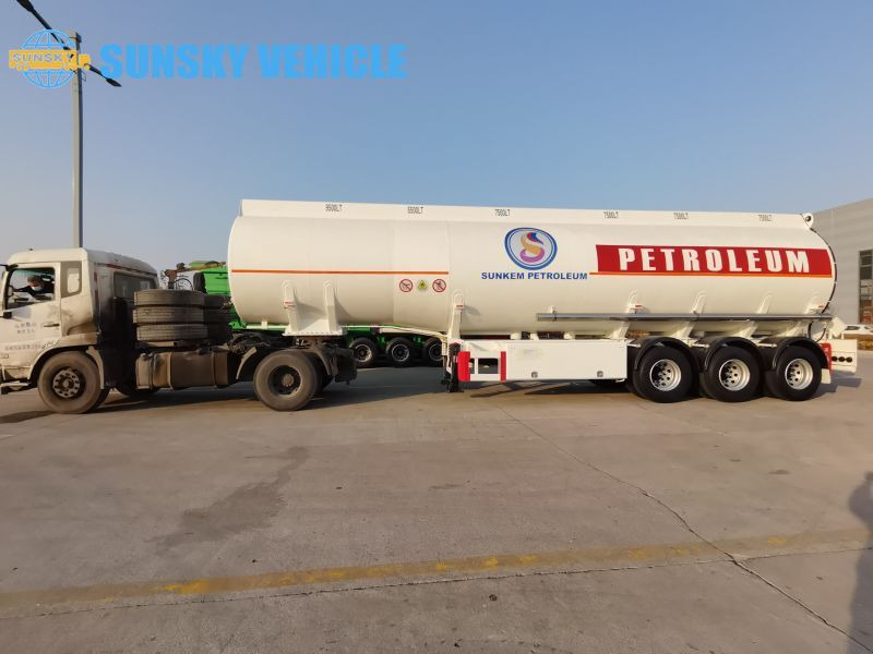 New Tank semi-trailer for transportation of fuel SUNSKY Fuel Tanker for sale: picture 3