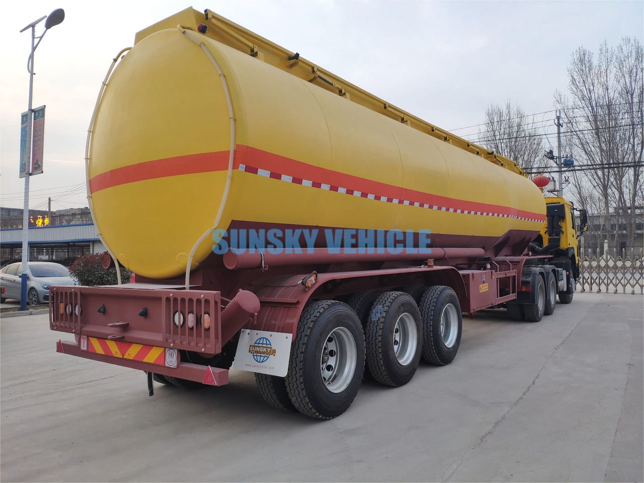 New Tank semi-trailer for transportation of fuel SUNSKY Fuel Tanker for sale: picture 10