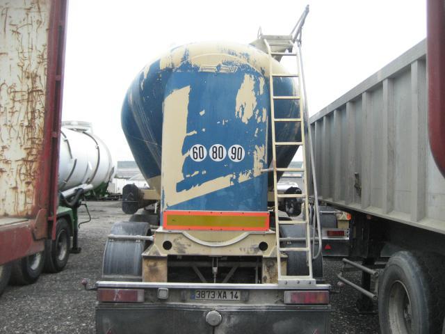 Silo semi-trailer Spitzer