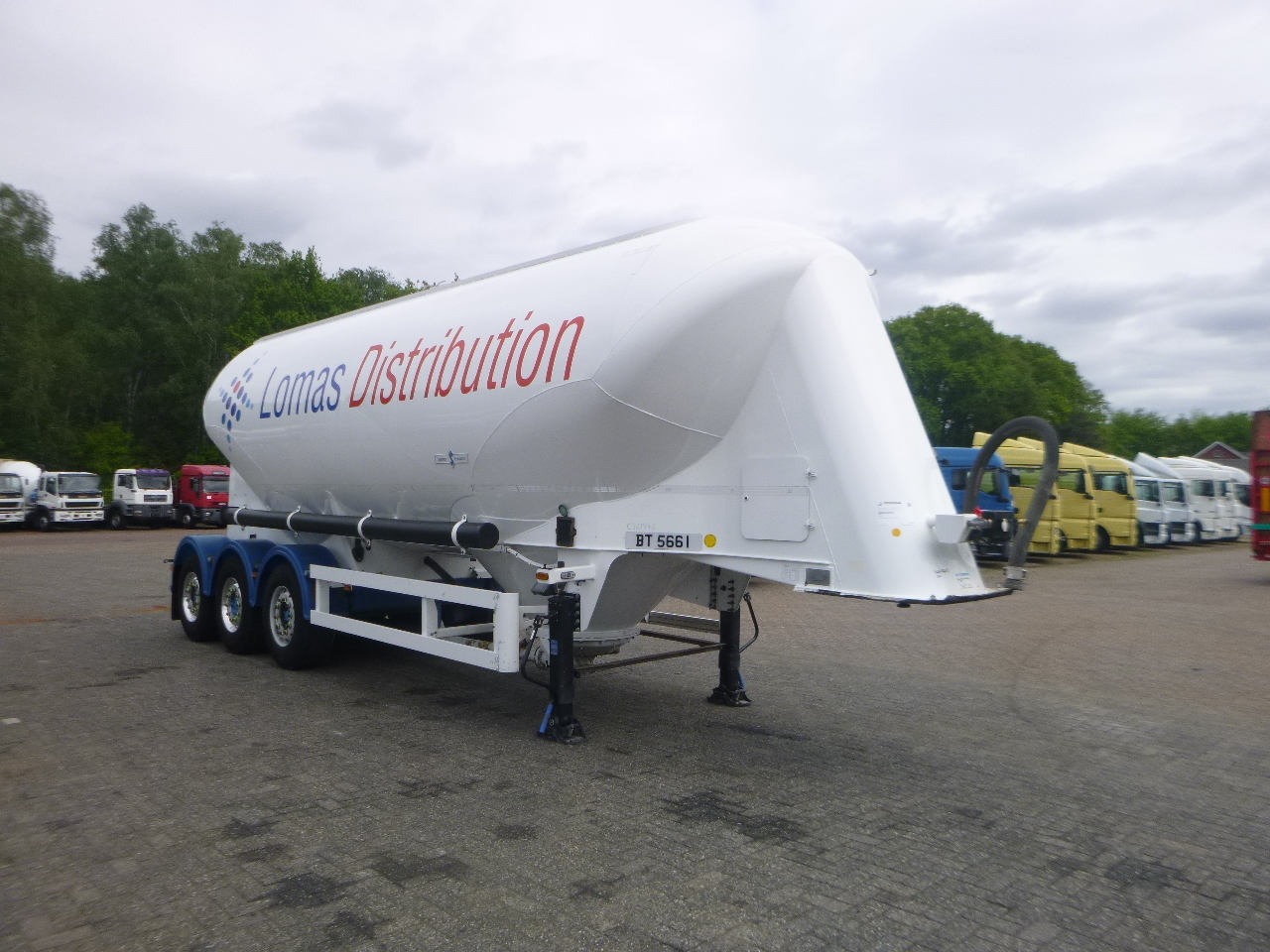 Silo semi-trailer for transportation of flour Spitzer Powder tank alu 37 m3 / 1 comp: picture 2