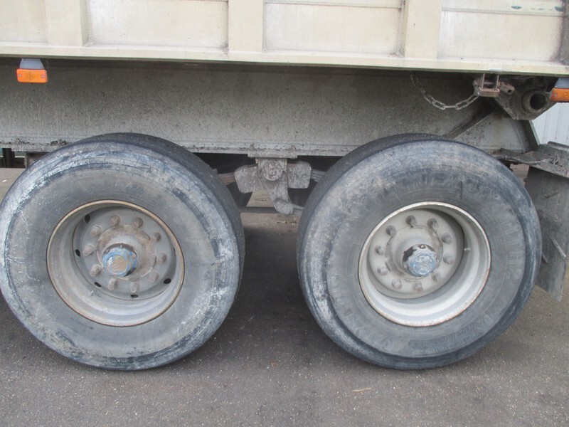 Tipper semi-trailer Stas 2 Axle , tipper trailer , spring suspension, Drum brakes: picture 9