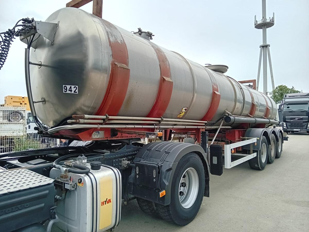 Tank semi-trailer Maisonneuve