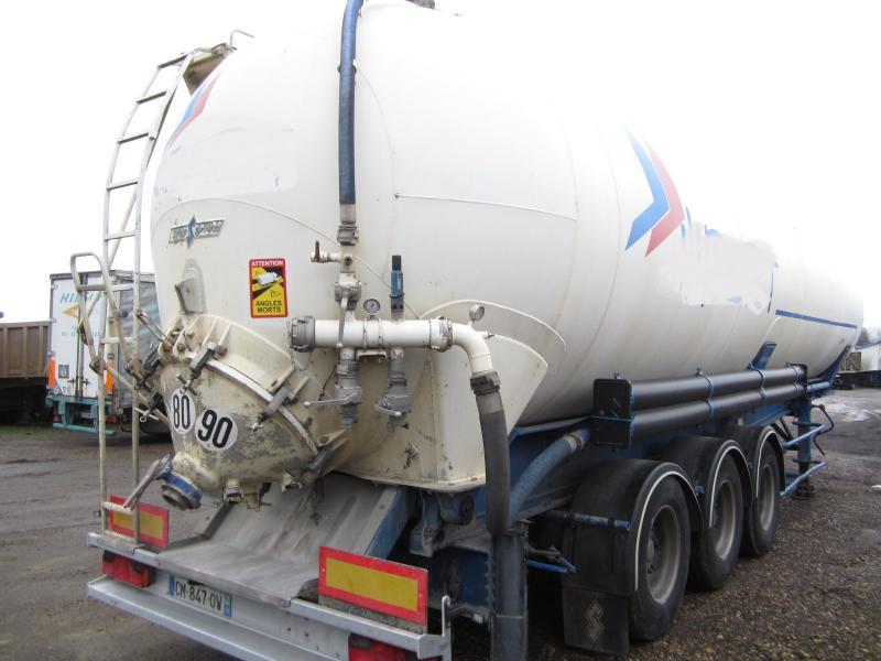 Tank semi-trailer Spitzer