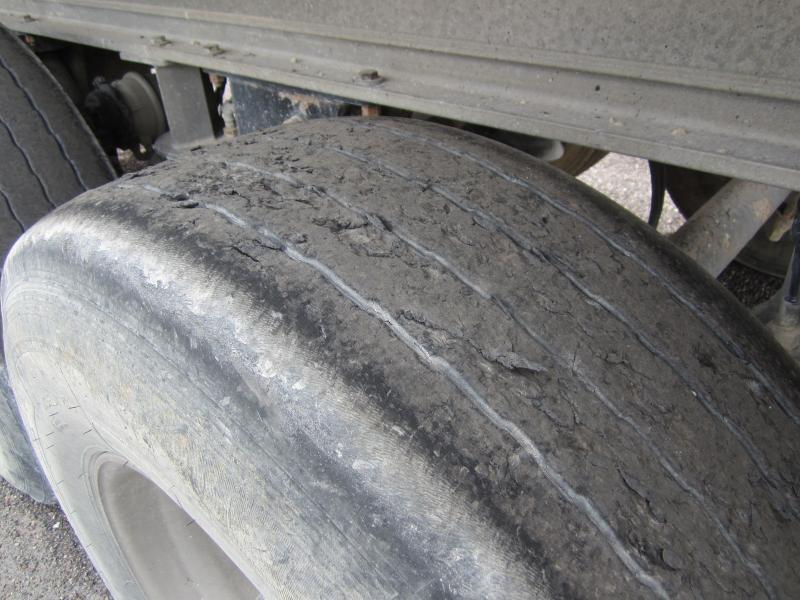 Tipper semi-trailer Benalu