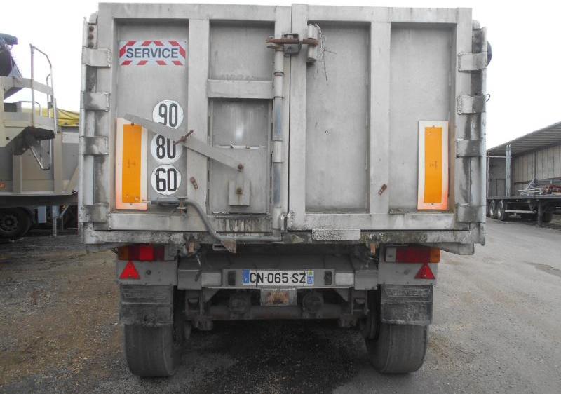Tipper semi-trailer Benalu