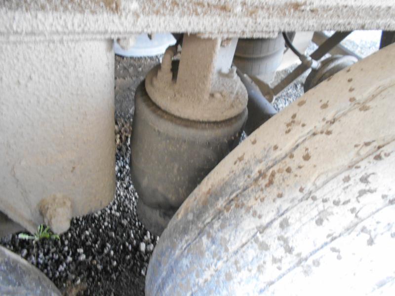 Tipper semi-trailer Benalu