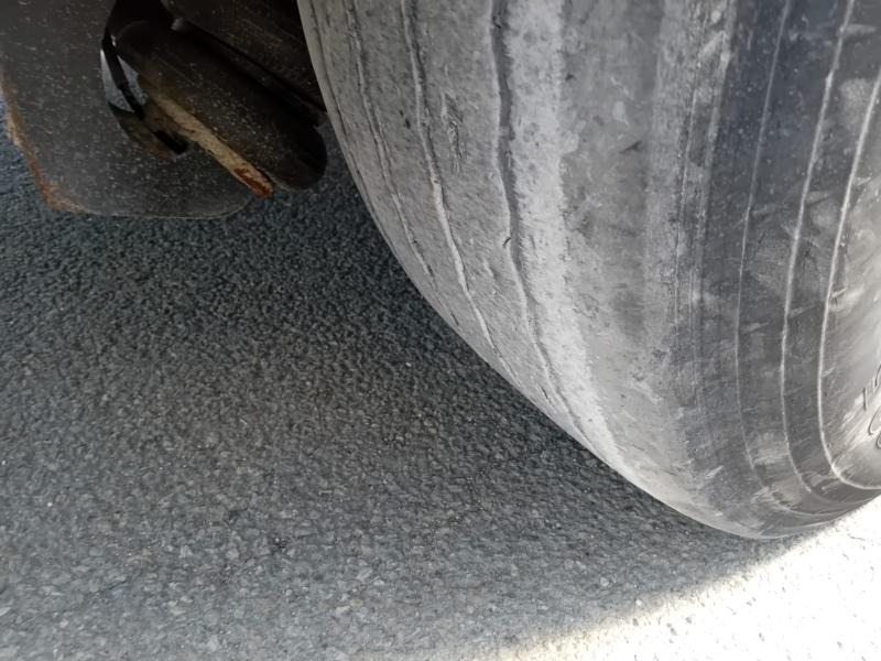 Tipper semi-trailer Benalu