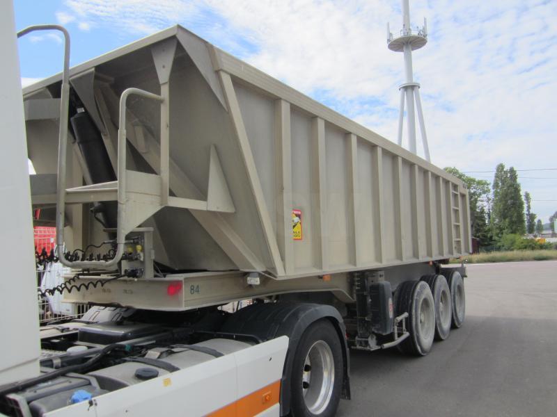Tipper semi-trailer Benalu
