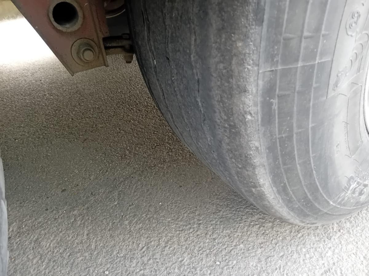 Tipper semi-trailer Benalu