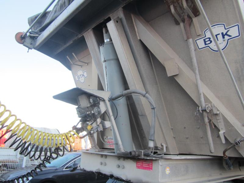 Tipper semi-trailer Kaiser