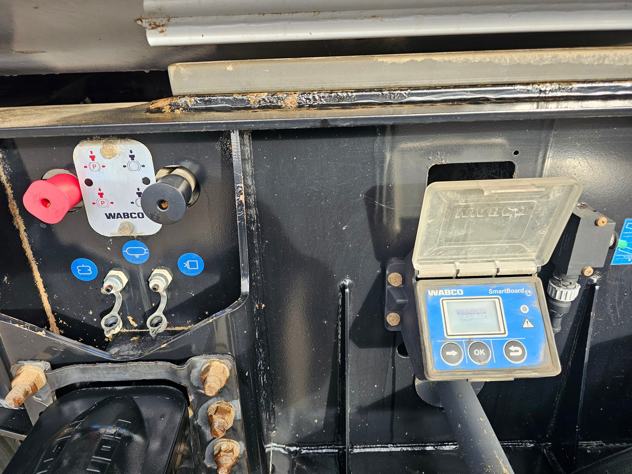 Tipper semi-trailer Kögel SKM24